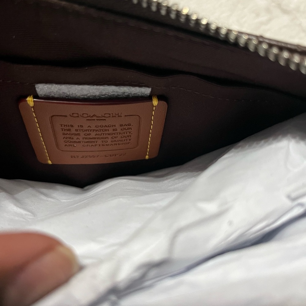 Coach Teri silver and maple quilted shoulder bag - Picture 5 of 7